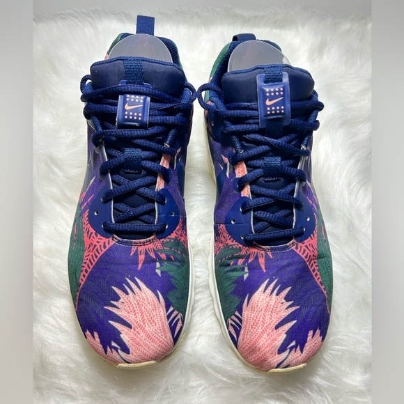 Nike Women's Nike Air Max Motion Running Shoes Purple Size 9 - Picture 3 of 8